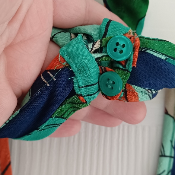 NWT Colorful Band Of The Free Halter Top - Picture 3 of 9